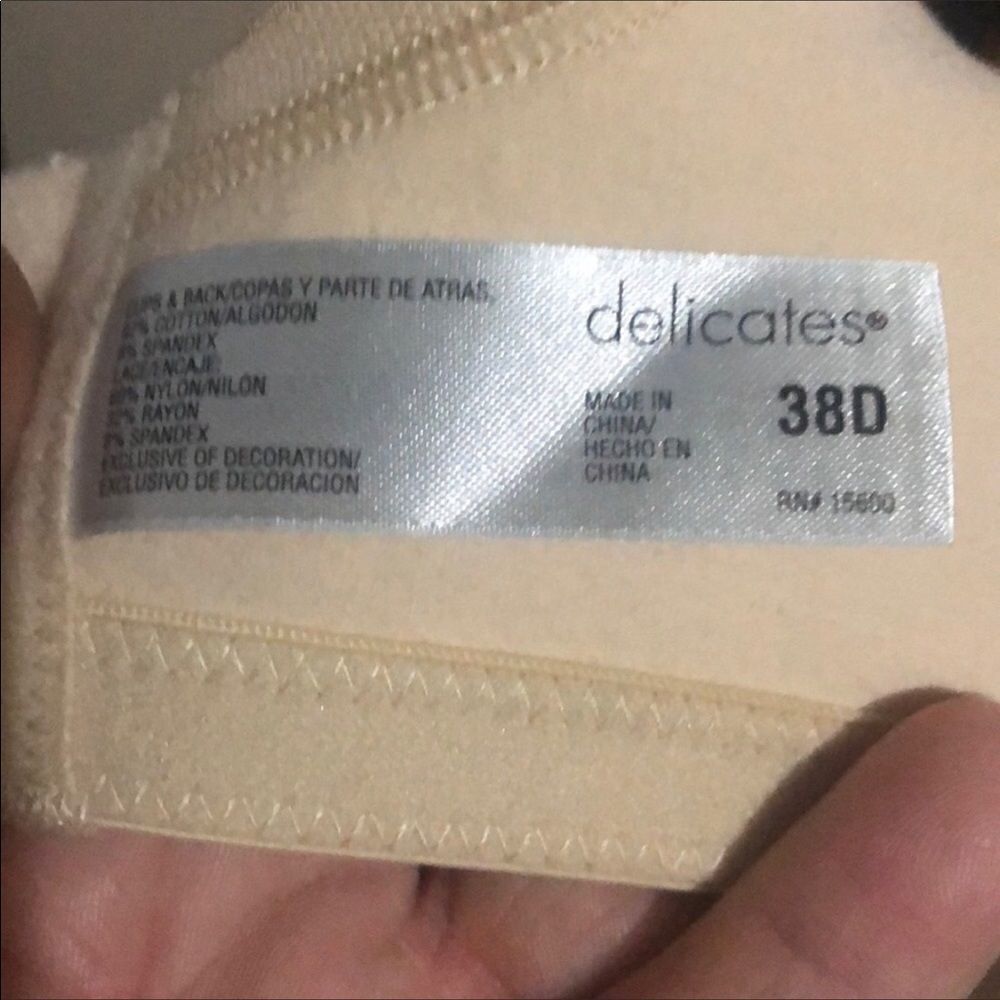 Delicates Bra - Picture 4 of 4